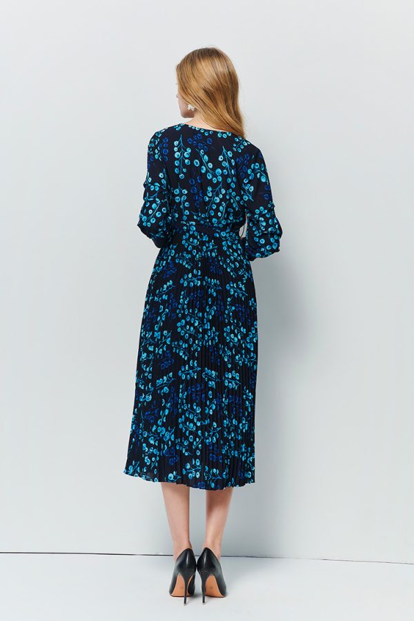 Split sleeve V-neck floral pleats